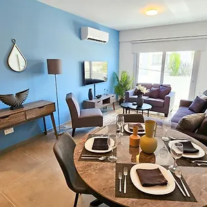 https://sealife-citycenter-residences.larnacahotels.org